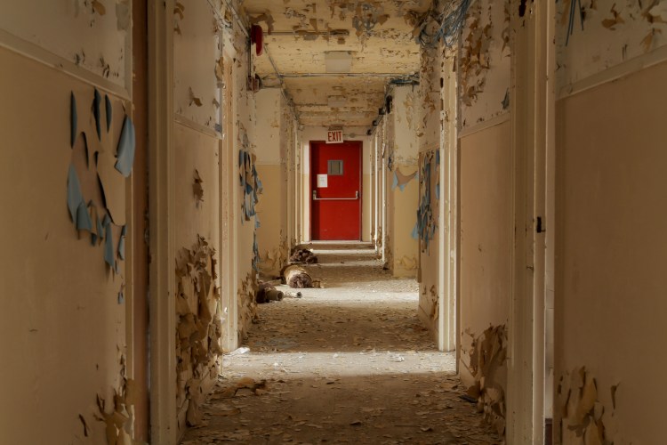 Inside Bayley Seton Hospital