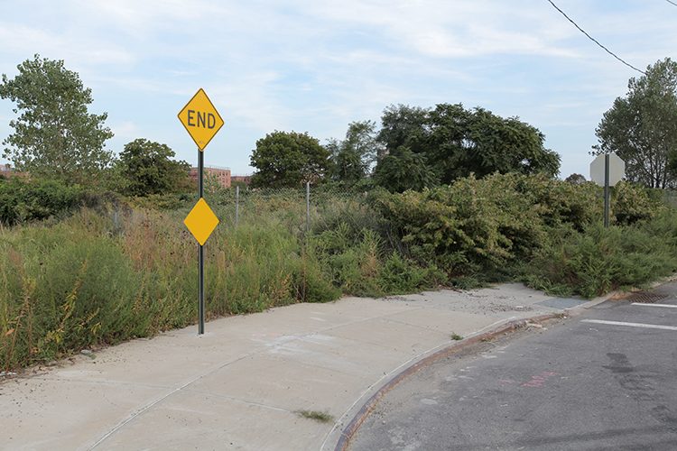 Dead ends abound where the street meets the water in quiet Averne.
