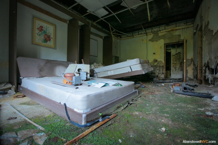 AbandonedNYC-Grossinger's Resort-7909