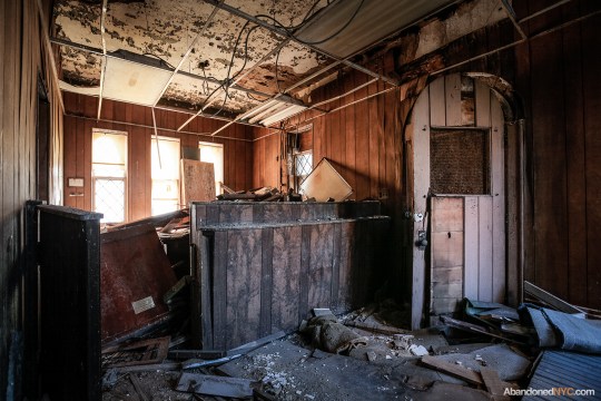 AbandonedNYC_Queens_Machpelah Cemetery_Houdini_Grave-004