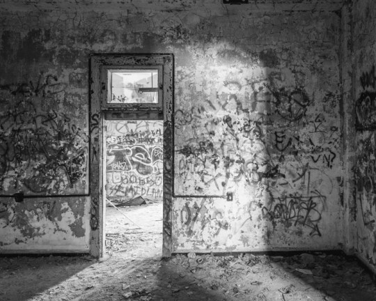 ABANDONED NYC_Will Ellis_Farm Colony-2