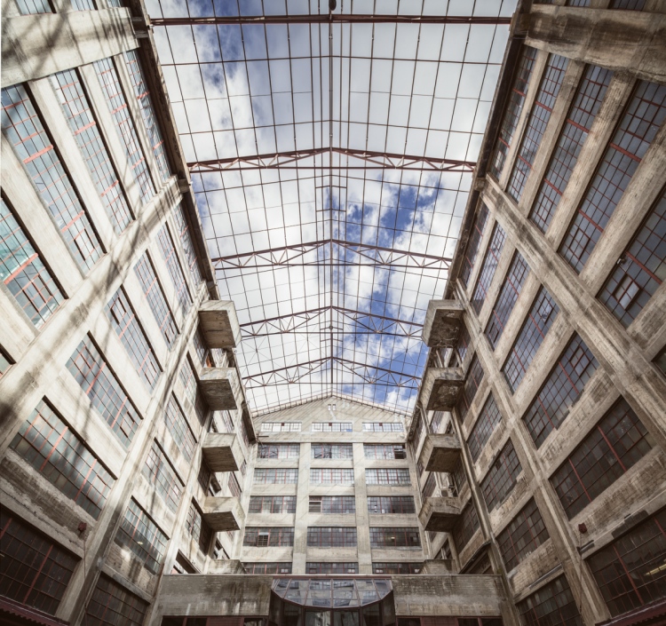 The glass ceiling was removed in the 1980s due to the high cost of maintenance.